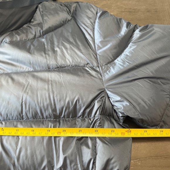 Martha Stewart Women’s Blue Down Coat Size L - Picture 12 of 15